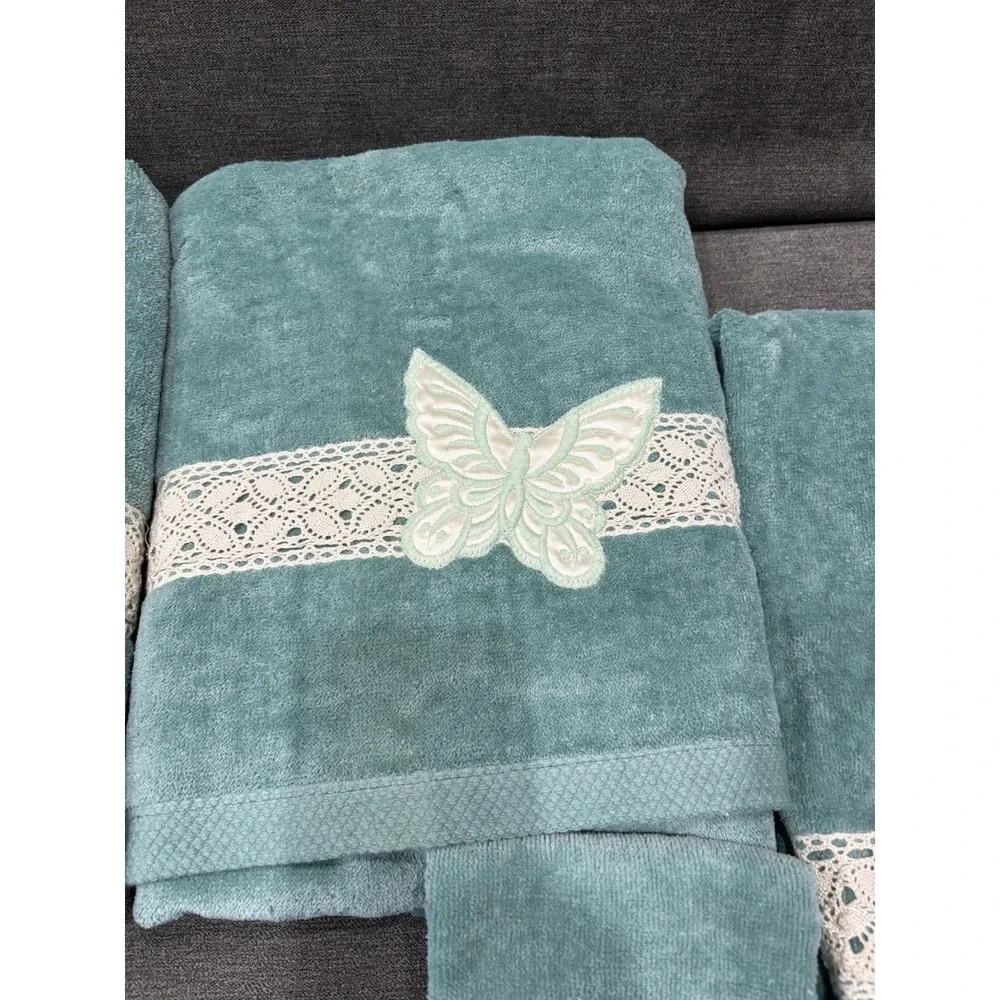 Vintage‎ Butterfly Set 2 Wash Cloth 2 Hand 2 Bath Lot Teal Blue Good Condition
